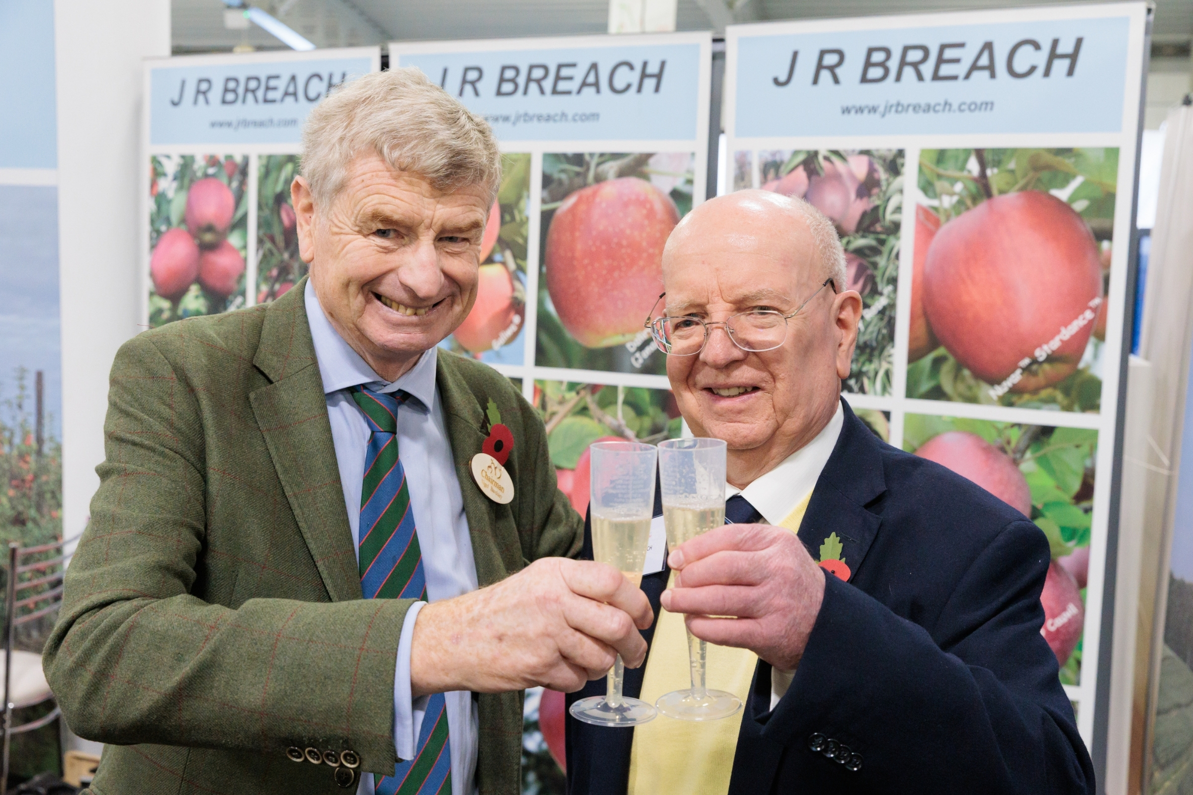 LR Nigel Bardsley, Chair of the Marden Fruit Show Society with John Breach, long-standing exhibitor celebrating his 80th birthday
